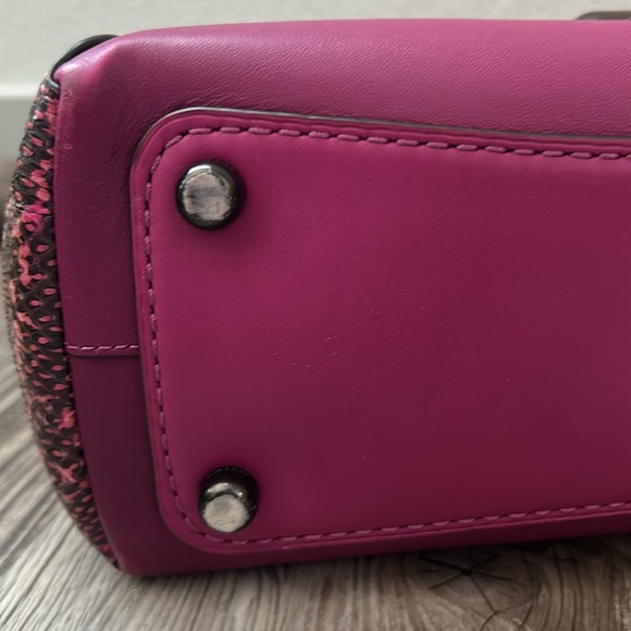 100% Authentic Coach Courier Pink Hibiscus Pewter Carryall Snakeskin Purse Bag - Picture 13 of 16